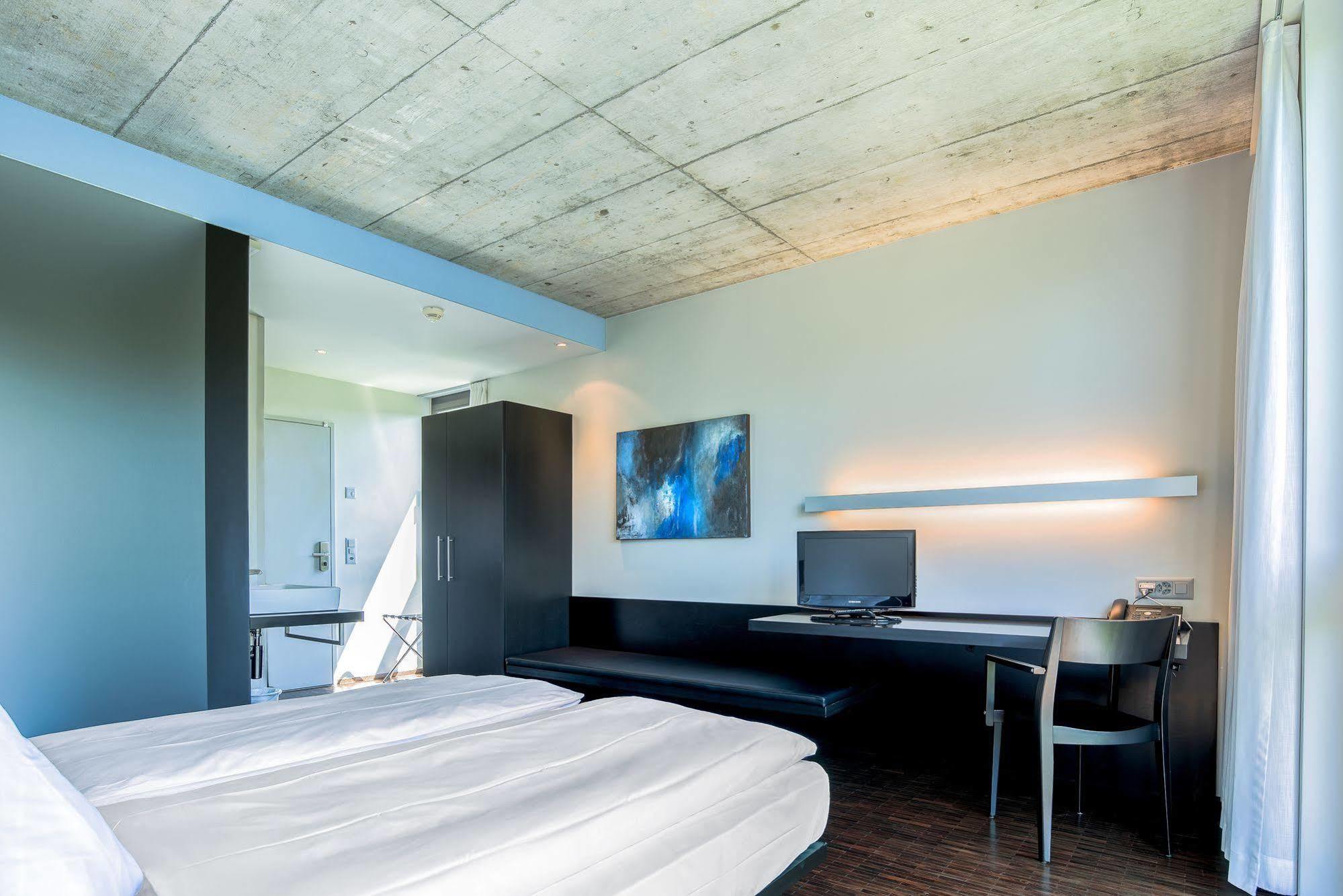 Hotel Kreuzlingen Am Hafen Kültér fotó