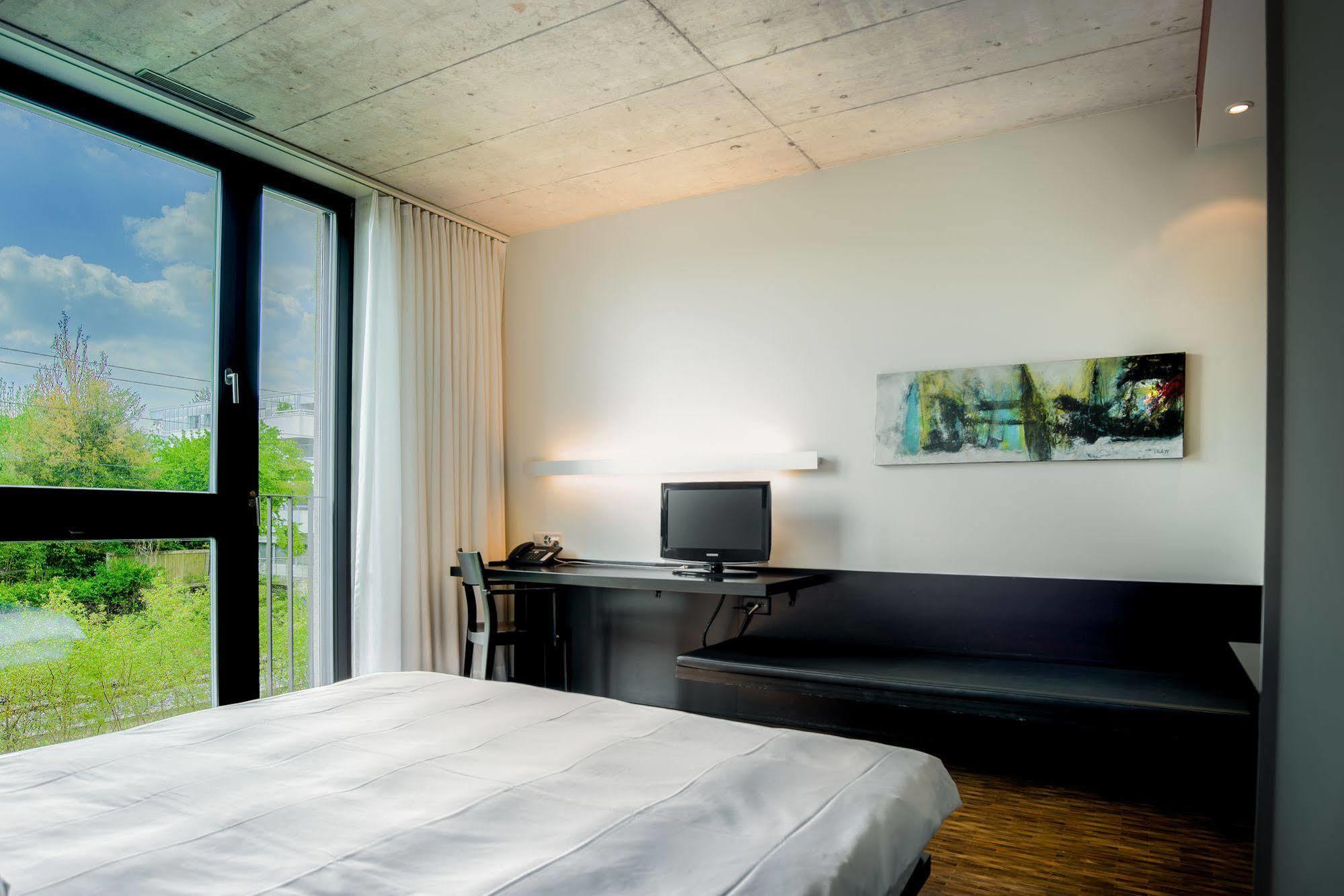 Hotel Kreuzlingen Am Hafen Kültér fotó